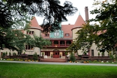 Coindre Hall Mansion