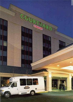 Marriott Courtyard - LaGuardia Airport
