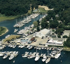 East Hampton Point