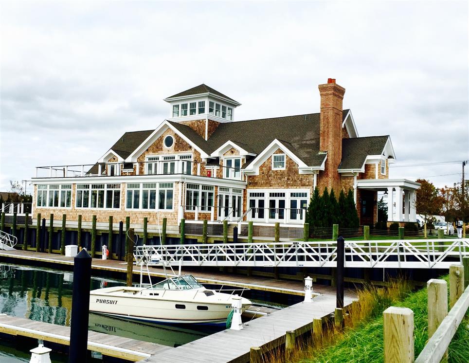 Peconic Bay Yacht Club