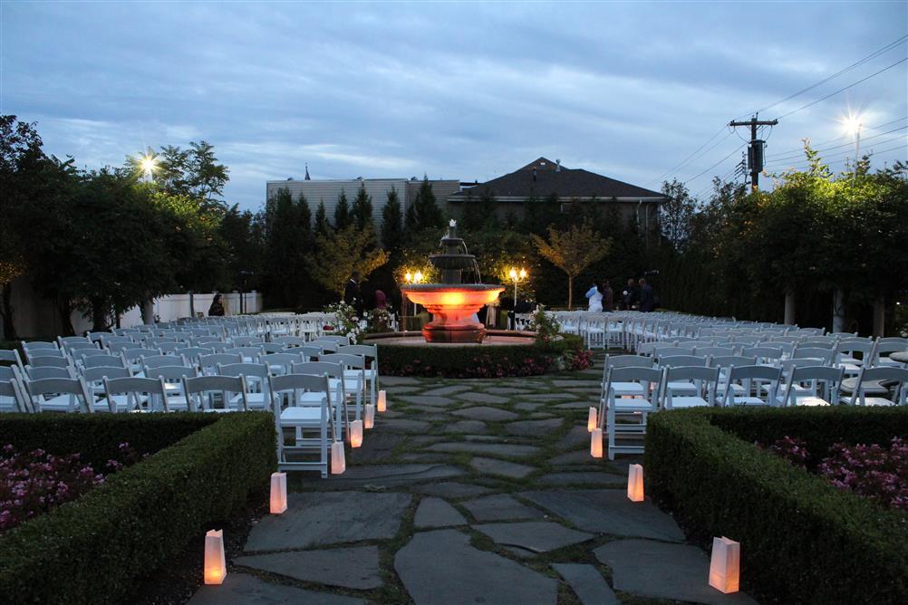 Russo's On The Bay Howard Beach, NY 7188435055