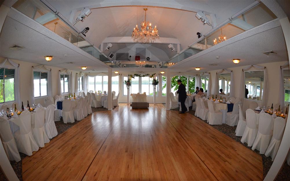 Beach Club Estate Long  Island  s Beachfront Wedding  