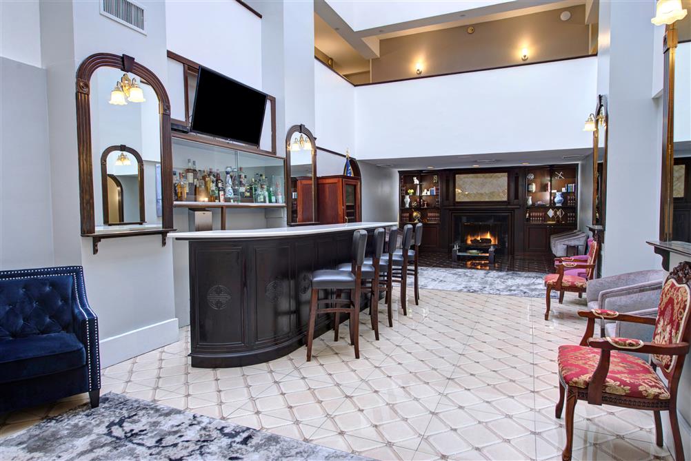 Photo Gallery The Roslyn Hotel